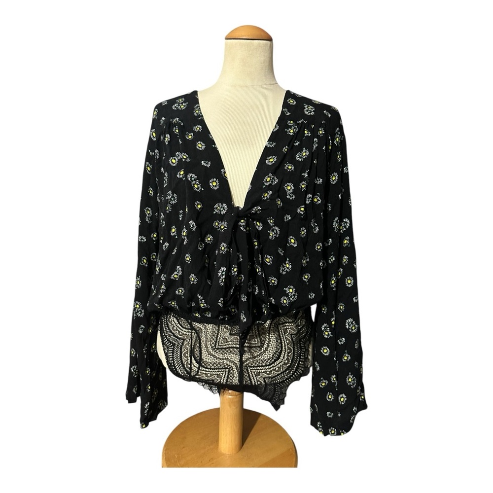 Intimately Free People Forties Feel Bodysuit Floral Lace Black Small - Picture 2 of 5